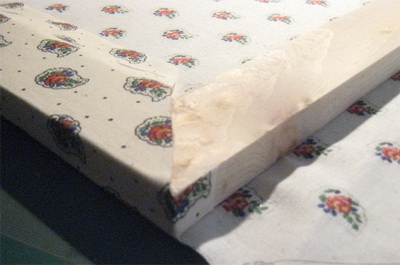 gluing the corners of the frame