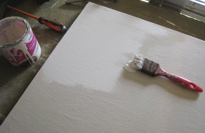 Priming the stretched canvas